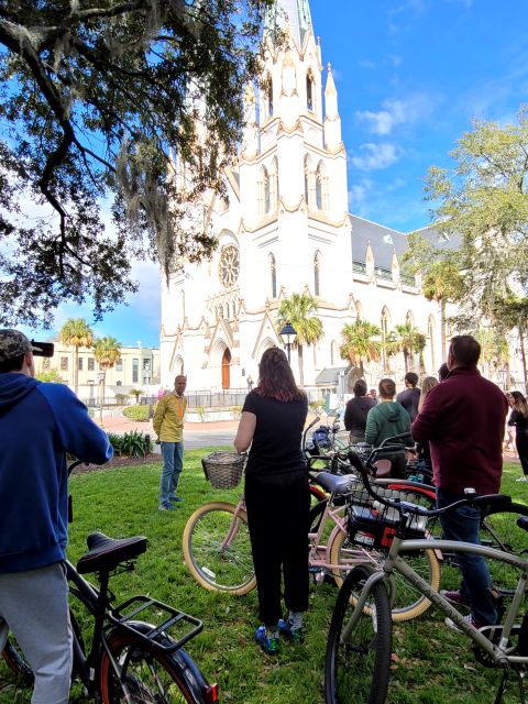 Savannah: Historical Bike Tour With Tour Guide - Experience Highlights
