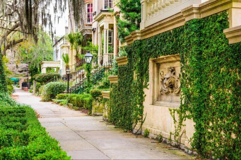 Savannah: Historical Panoramic City Tour - Historic Highlights