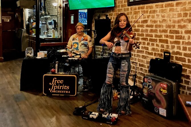 Savannah Live Music Walking Tour - Taking in Live Music Performances
