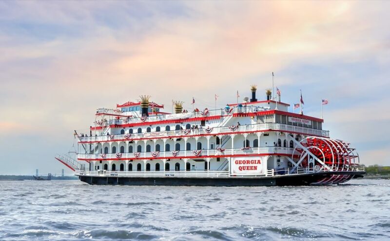 Savannah: Riverboat Sunset Cruise - Accessibility and Language