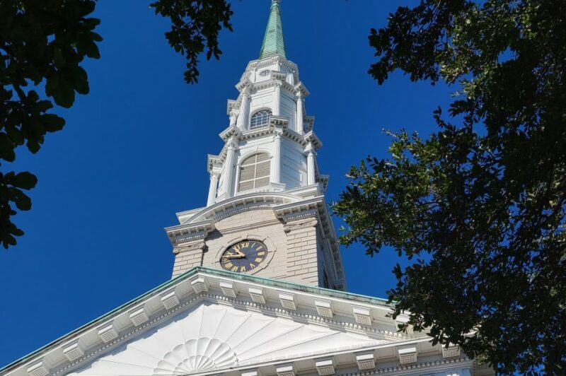 Savannah: Savannah for Morons Comedy Trolley Tour - Tour Details