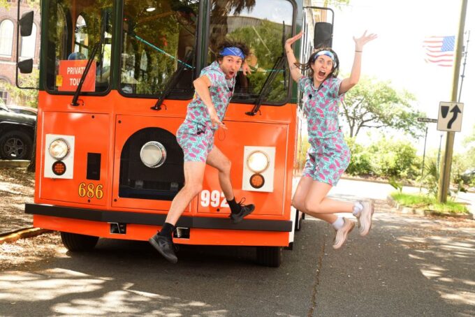 Savannah: Savannah for Morons Comedy Trolley Tour - Meeting Point and Duration