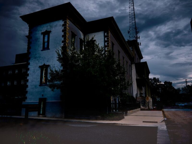 Savannah: Sixth Sense Savannah Ghost Tour - Accessibility and Requirements
