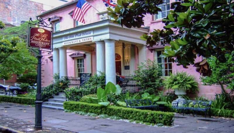 Savannah: Small Group Walking Ghost Tour - Tour Highlights
