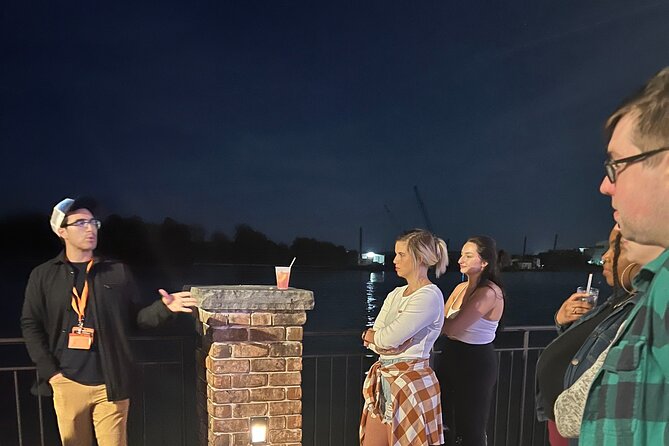 Savannah Strangled Not Stirred Pub Crawl - Hassle-Free Tour Navigation