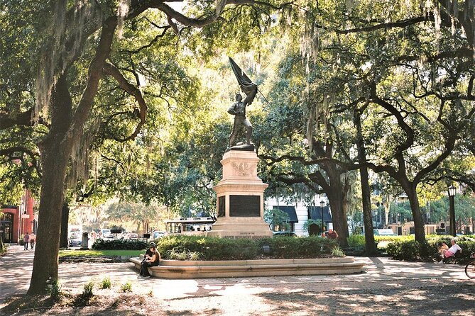 Savannah's Finest History Tour: A Walk Through Time - Key Points