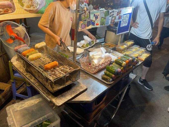 Savour Vegeterian Walking Street - Personal Expenses and Gratuities