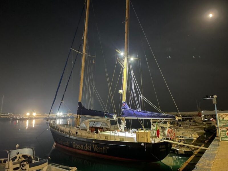 Scala Dei Turchi: Sailboat Excursion With Lunch and Aperitif - Onboard Dining Experience