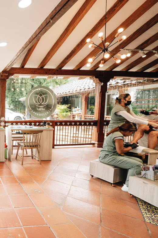 Scalp Therapy and Brushing (Near Medellín) - Booking and Flexibility