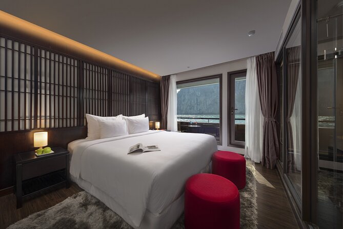 Scarlet Pearl Cruise Halong Bay 2Day/1 Night 5 Star Cruise - Reviews and Ratings