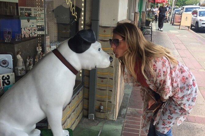 Scavenger Hunt Adventure in Ann Arbor by Wacky Walks - What to Expect