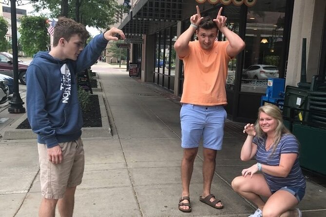 Scavenger Hunt Adventure in Greenville by Wacky Walks - Comparing Alternatives in the Area