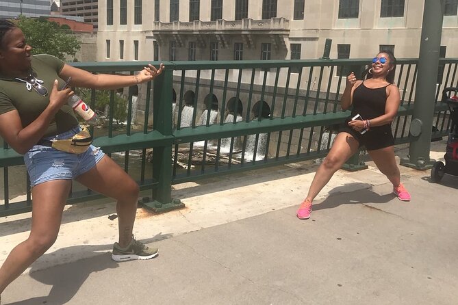 Scavenger Hunt Adventure in Milwaukee by 3Quest Challenge - Key Points