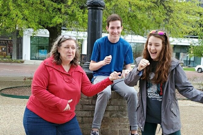 Scavenger Hunt Adventure in Richmond by 3Quest Challenge - Meeting Information