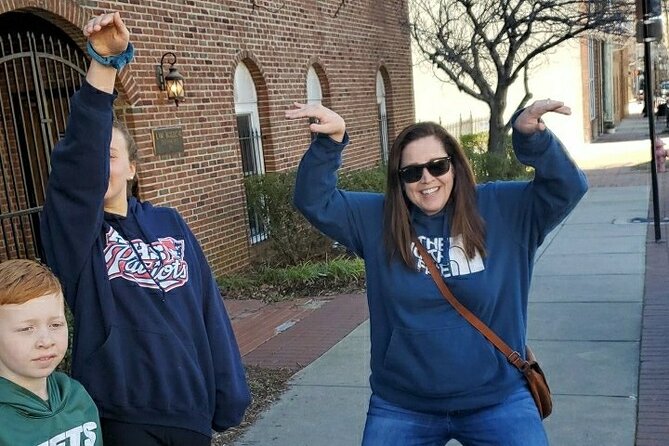 Scavenger Hunt Adventure in Richmond by 3Quest Challenge - Accessibility and Participation