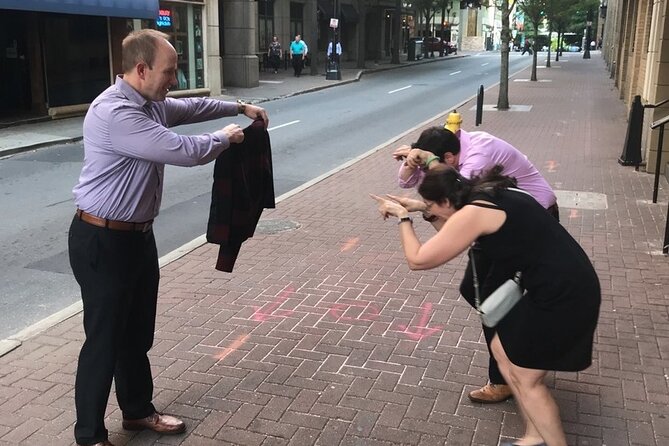Scavenger Hunt Adventure in Toledo by Crazy Dash - Meeting Point and Pickup Details