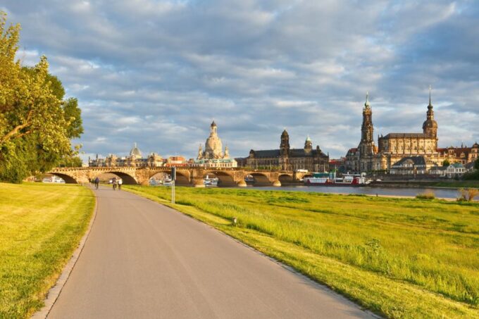 Scavenger Hunt From Dresden to Pillnitz by Bike - Frequently Asked Questions