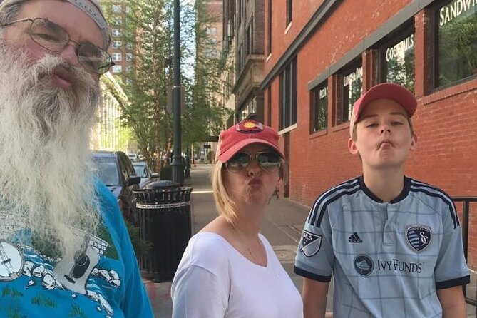 Scavenger Hunt in Tulsa by 3Quest Challenge - Solving Riddles and Taking Photos
