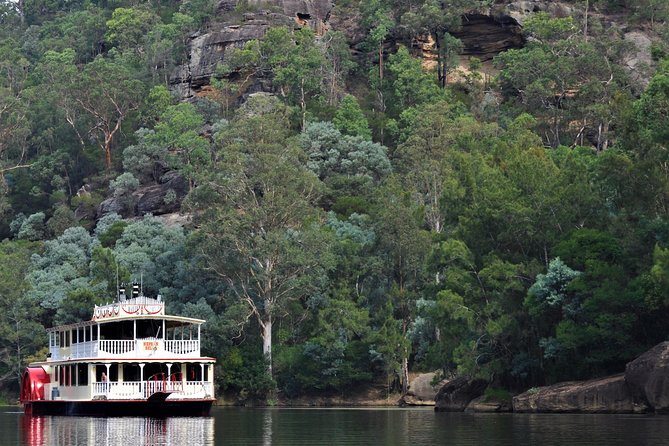 Scenic Adventure Cruise - Nepean Gorge: Geological Wonder