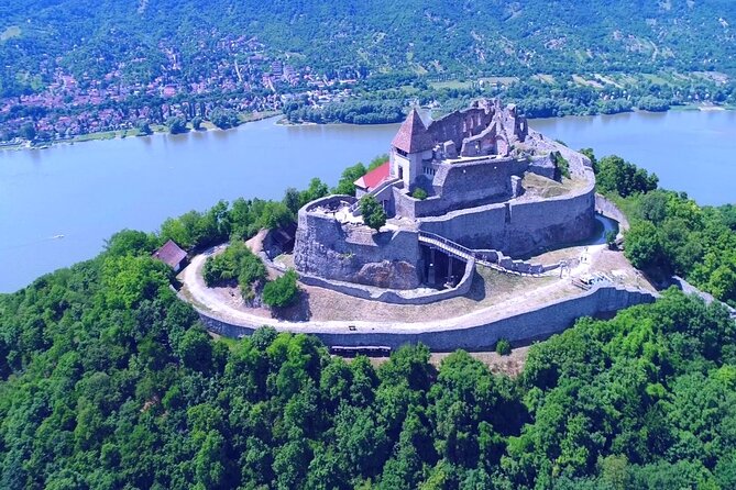 Scenic Danube River Bend Hills & the Art Town: Private Car Tour - Customer Reviews