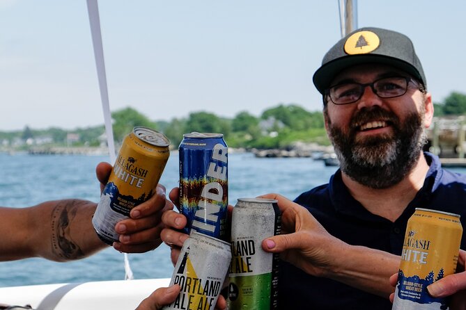 Scenic Lighthouse Boat Cruise From Portlands Old Port - Tour Capacity and Duration