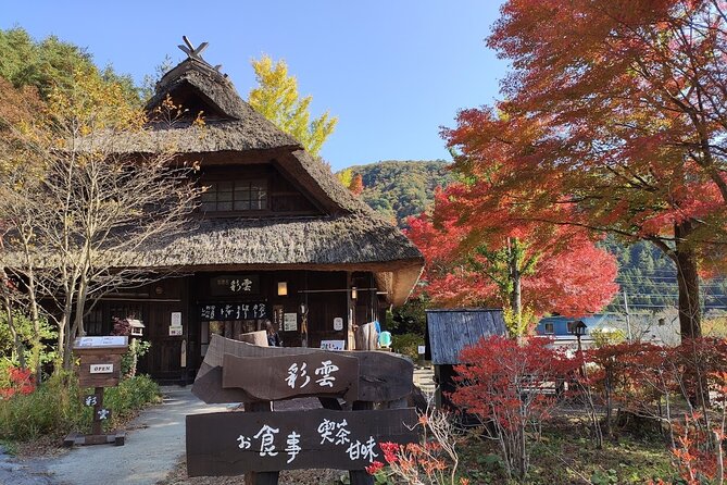 Scenic Spots of Mount Fuji Full Day Sightseeing Tour From Tokyo - Knowledgeable and Entertaining Guide