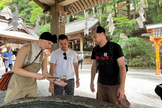 Scenic Spots of Mt Fuji and Lake Kawaguchi 1 Day Bus Tour - Craft-making Experience
