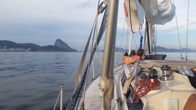 Scenic Views of Rio: 3-Hour Sailing Trip on Guanabara Bay - Departure and Return Times