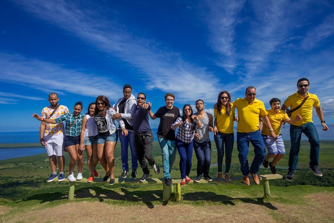 Scenic Wonders: Round Mountain & Emerald Beach - Tour Highlights