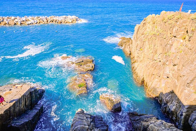 Scent of the Sea: Cinque Terre Park Full Day Trip From Florence - Itinerary