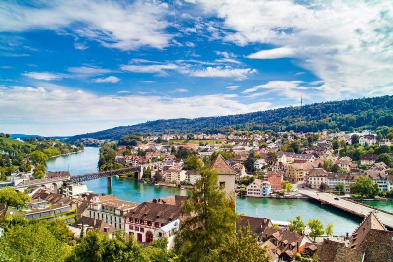 Schaffhausen: Express Walk With a Local in 60 Minutes - Highlights and Experience
