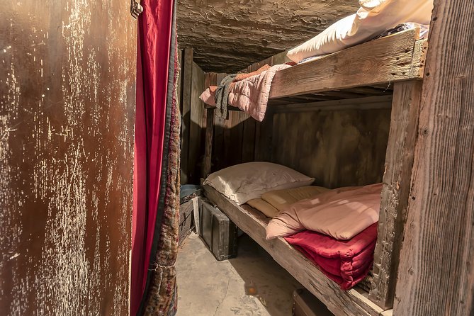 Schindlers Factory Skip the Line Ticket - Visitor Experiences and Expectations