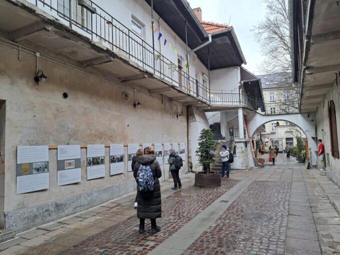 Schindlers List Tour Incl. PłAszów With Dutch Guide - Starting Location and Duration