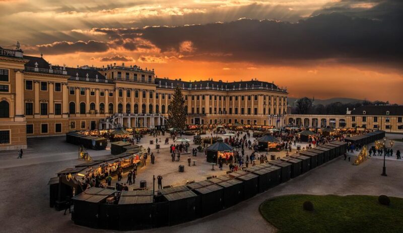 Schönbrunn: Christmas Market, Palace Tour, & Concert - Market Details