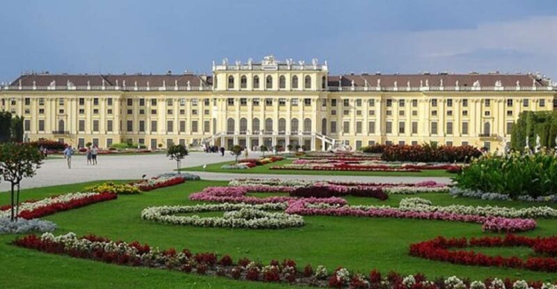 Schönbrunn Grand Tour: Private Skip-the-Line Walking Tour - Highlights of the Tour