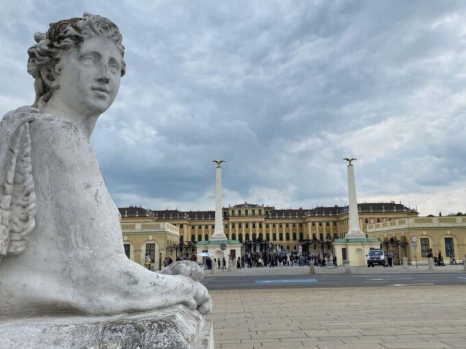 Schönbrunn Palace in Vienna - the UNESCO World Heritage Site - Tips for Visitors