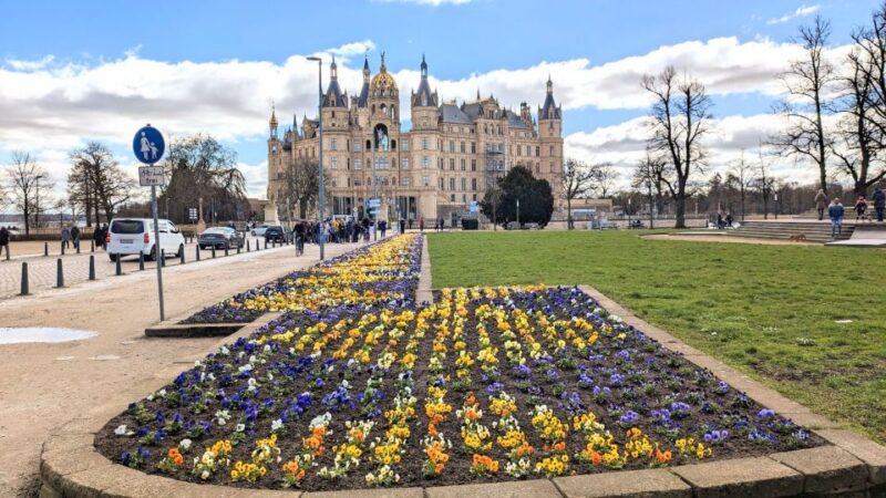 Schwerin: Old Town Highlights Self-guided Walk - St Pauls Church: Historic Landmark