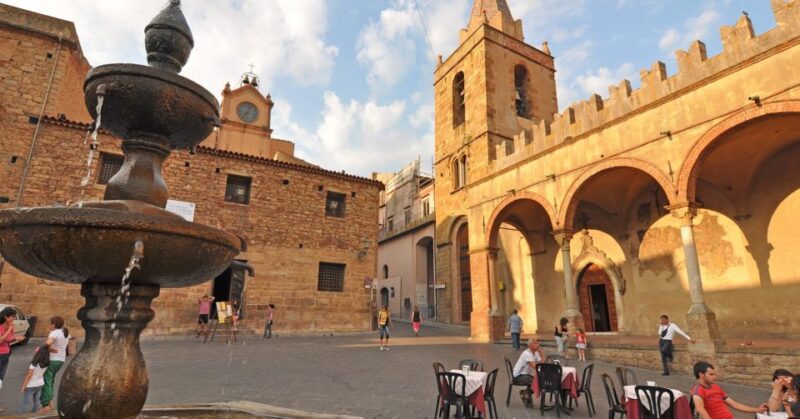 Sciacca: Private Trip to Cefalù & Castelbuono With Transfers - Key Points