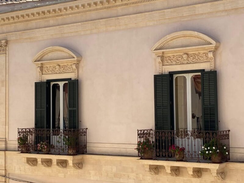 Scicli - Bonelli Patané Palace: Exclusive Private Tour - Tour Itinerary and Structure