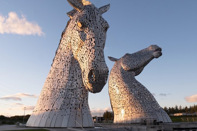 Scotlands Icons - the World Famous Kelpies and Stirling Castle - Getting to the Kelpies