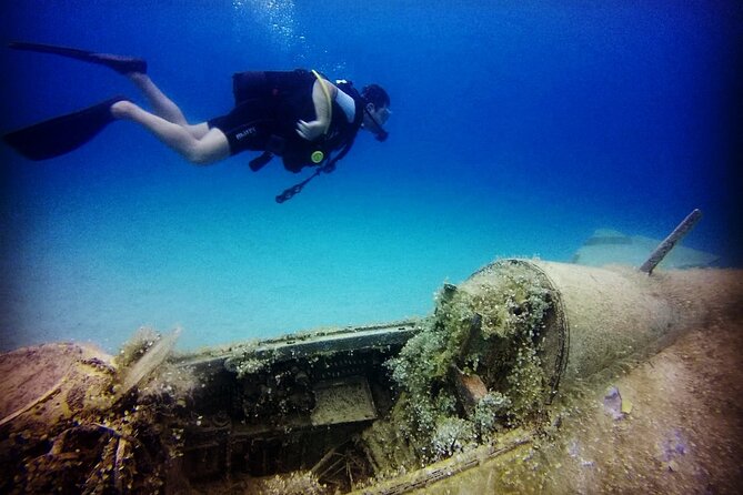 Scuba Diving in MIG-21 Wreck - Underwater Photography Opportunities