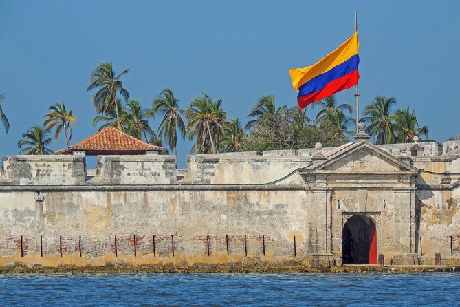 Scuba Diving in Rosario Islands - Destination: Cartagena, Colombia