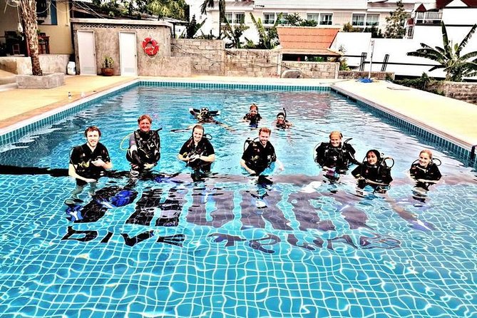 Scuba Diving Lesson for Beginners (1 Hour ) - Included Equipment and Coverage