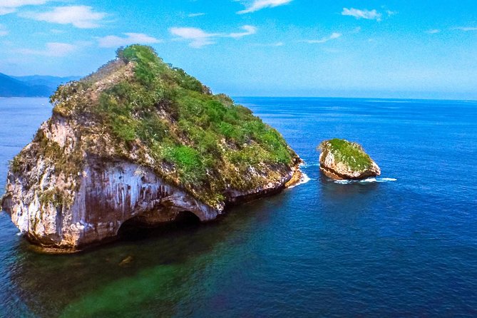 Scuba Diving Los Arcos - Certification and Medical Requirements