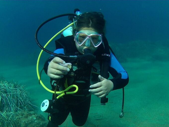Sea Baptism in Milazzo - Instructor and Marine Biologist Expertise