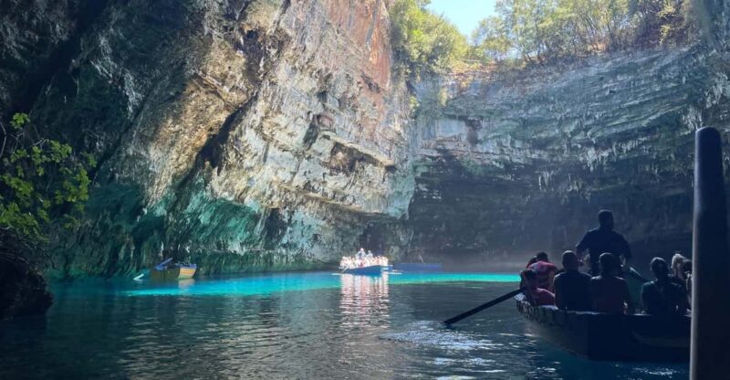 Sea Dream Tour: Melissani, Drogarati, Myrtos Beach - Myrtos Beach Visit