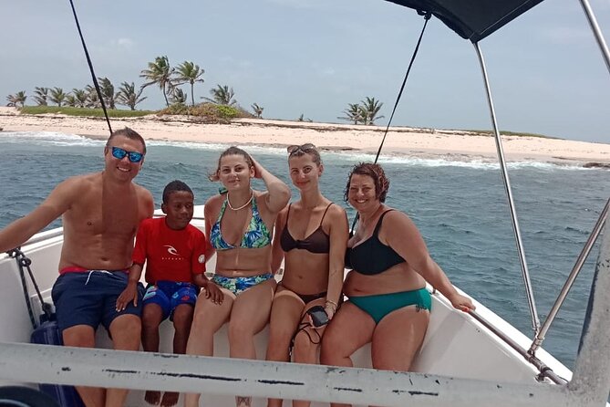 Sea Excursion in the Bays of Robert and Francois. - Meeting and Pickup Details