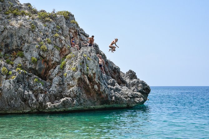 Sea Kayak in Kardamili - Inclusions and Equipment