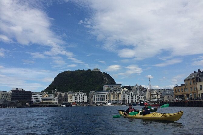 Sea Kayaking In Ålesund - Booking and Cancellation Policy