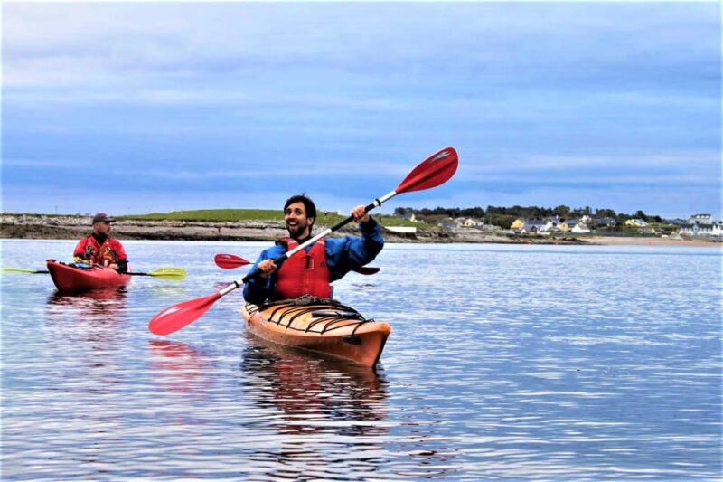 Sea Kayaking in Roundstone Bay. Galway. Guided - Exploring Inishlacken Island